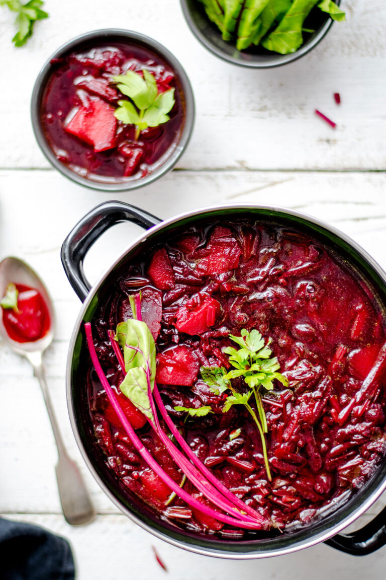 2023 Ultimate Guide: Health Benefits of Beetroot and how to cook with it