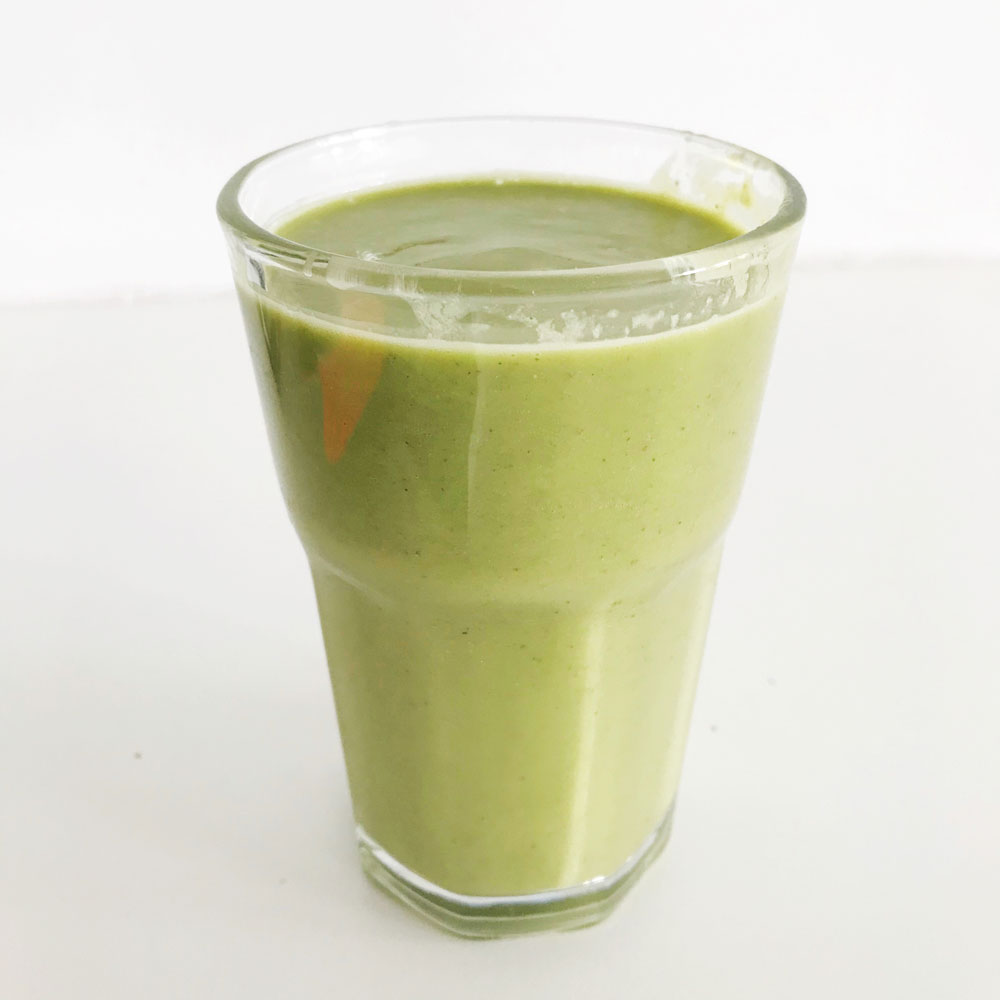 crave-nutritional-cooking-kale-smoothie